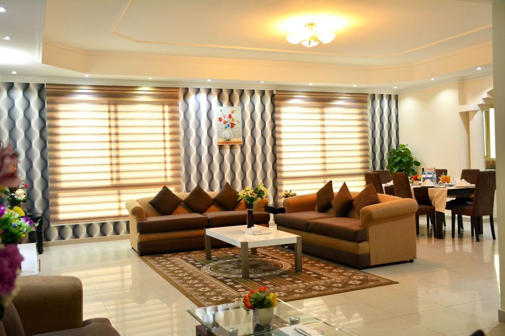 President Suites Apartments มานามา ภายนอก รูปภาพ
