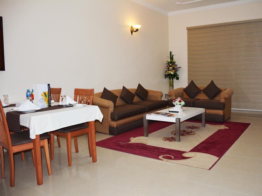 President Suites Apartments มานามา ภายนอก รูปภาพ